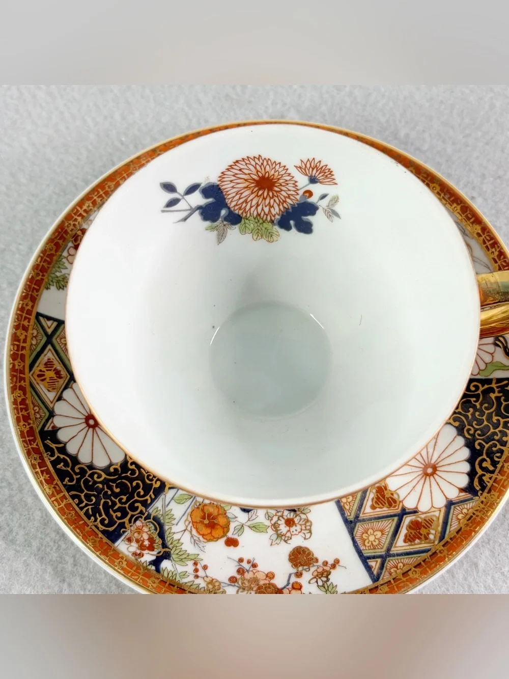 Japanese Vintage Imari Teacup Saucer Floral Hand Painted Gilt Gold Leaf 999-J